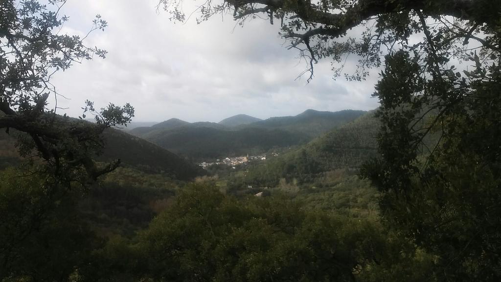 לינארס דה לה סיירה Casa Rural Aya II מראה חיצוני תמונה